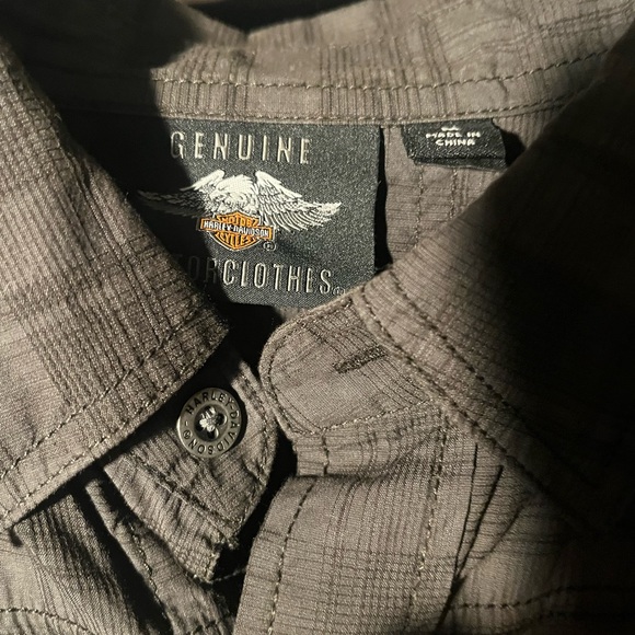 Harley Davidson Button Down short sleeve - Picture 5 of 8